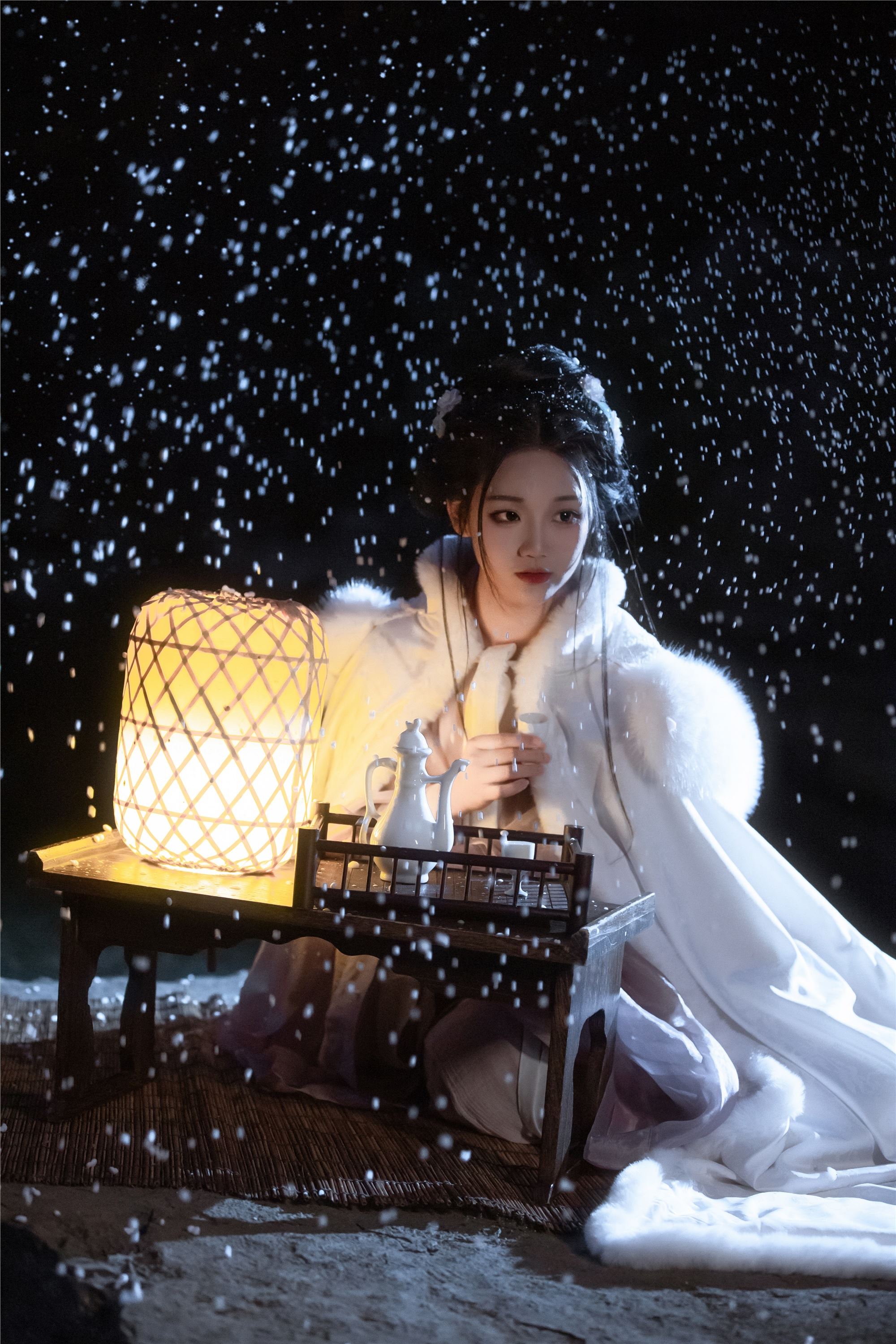 YITUYU 艺图语 2025.03.06 风雪夜归人 晚江亭